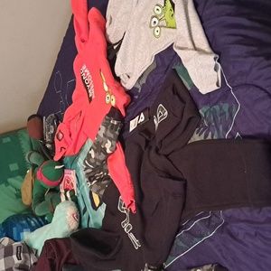 Boys hoodie sets 2 Fila size7 Orange size 8 New